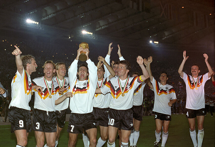 Rudi Völler, Andreas Brehme, Jürgen Klinsmann, Pierre Littbarski, Thomas Berthold, Karl-Heinz Riedle, Lothar Matthäus, Klaus Augenthaler, 