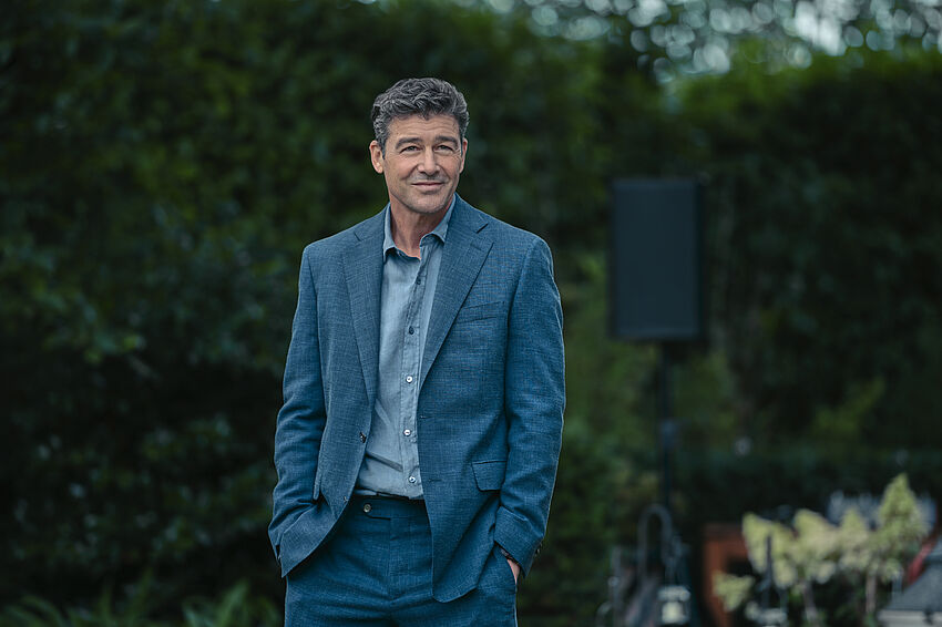 Kyle Chandler