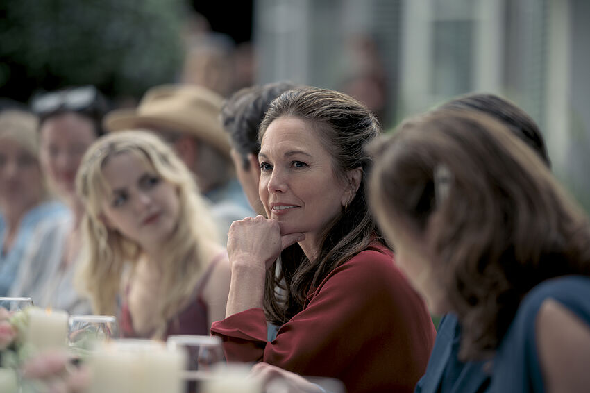 Mckenna Grace, Diane Lane
