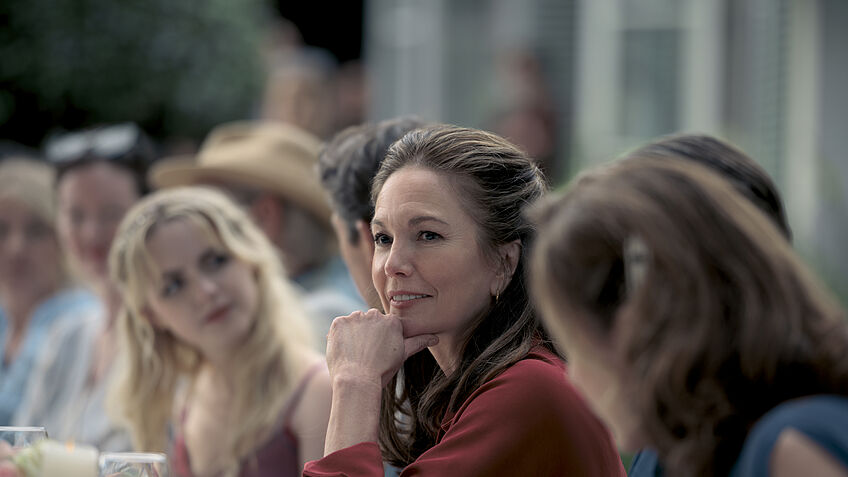 Mckenna Grace, Diane Lane